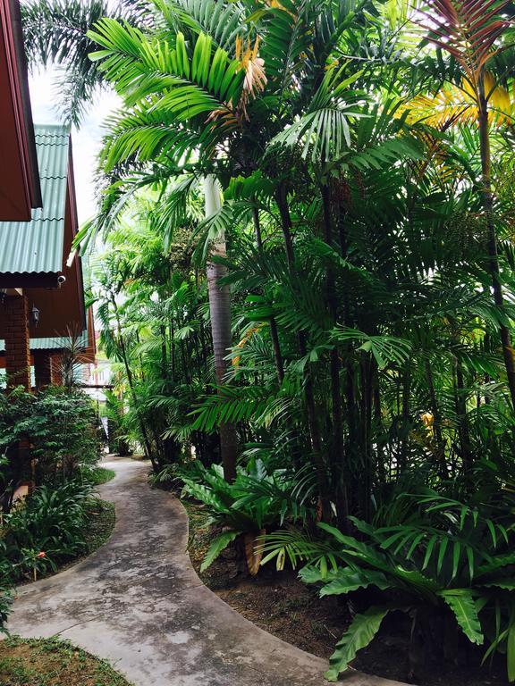 Tanamas House Hotel Thalang Buitenkant foto