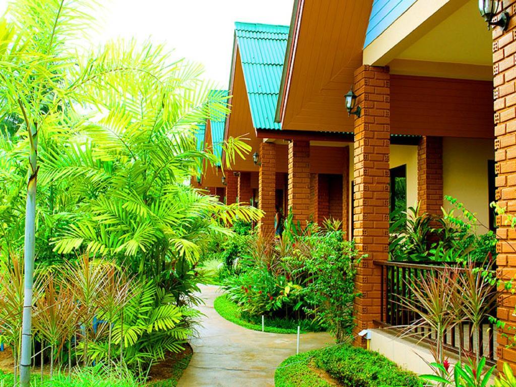 Tanamas House Hotel Thalang Buitenkant foto