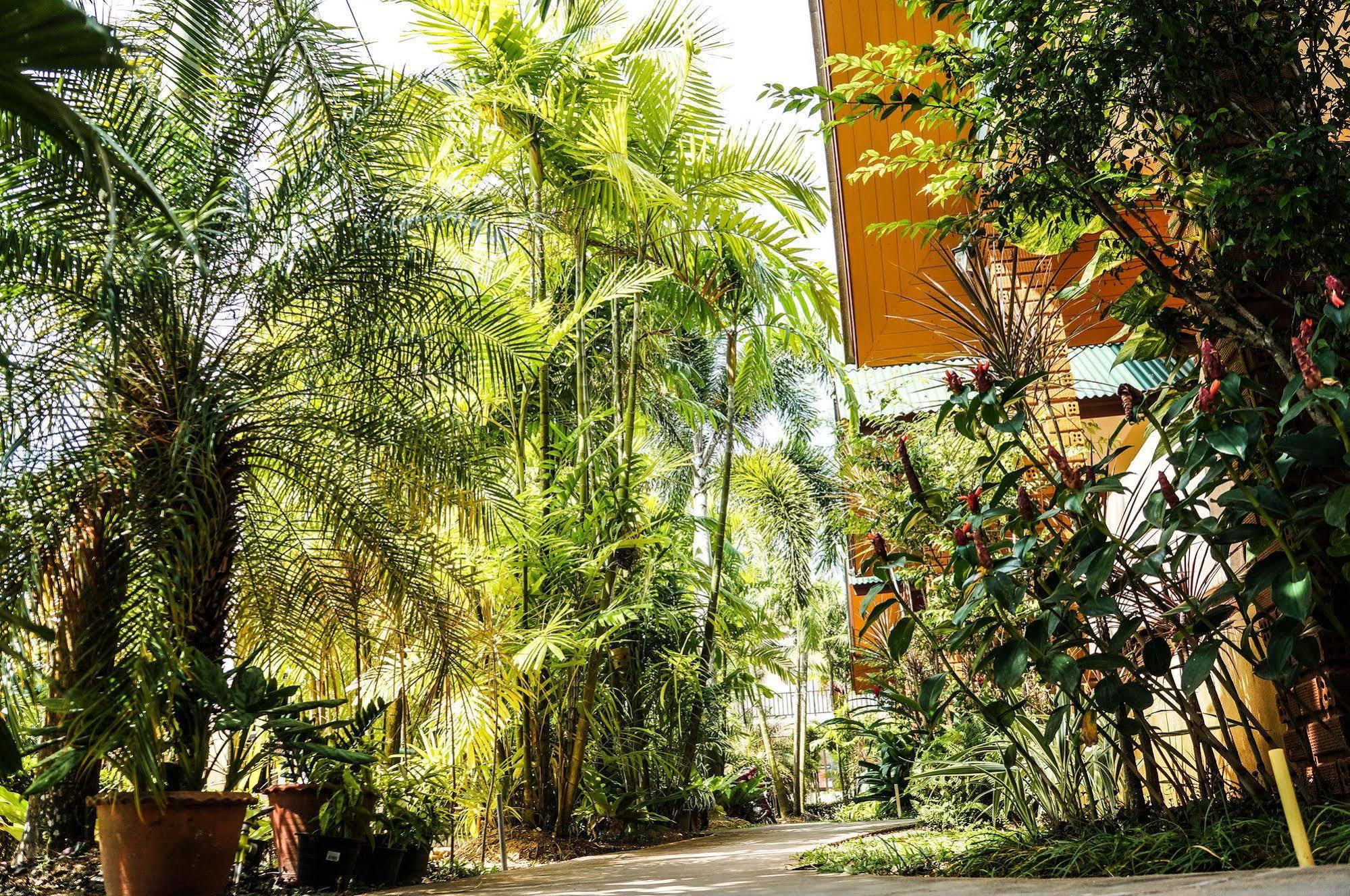 Tanamas House Hotel Thalang Buitenkant foto